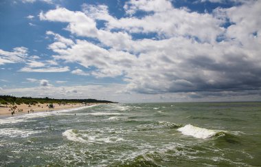 Palanga, Baltık Denizi kıyısı. Baltık Denizi'nin kumlu sahili.