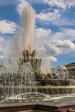 2019 yılında restorasyon sonra güzel Çeşme taş çiçek.