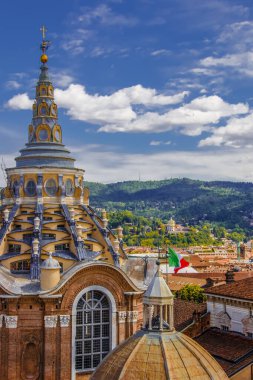 Gerçek Chiesa di San Lorenzo Kubbesi, Torino.
