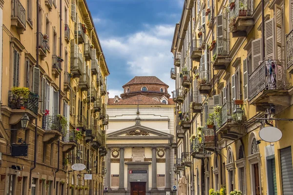 Torinó gyönyörű városképe, Torino gyönyörű építészete — Stock Fotó