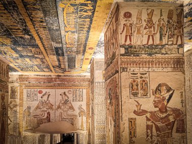KV9, Kings 'Valley No. 9, Memnon 'un mezarı, 20. hanedanlıktan firavunların mezarı Ramses V ve Ramses VI.