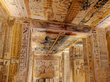 KV9, Kings 'Valley No. 9, Memnon 'un mezarı, 20. hanedanlıktan firavunların mezarı Ramses V ve Ramses VI.