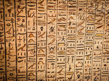 Eski Mısır yazıları, Mısır hiyeroglifleri.