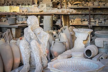 Eski İtalyan şehri Pompeii 'nin kalıntıları, bir katır sürücüsünün kalıntıları..