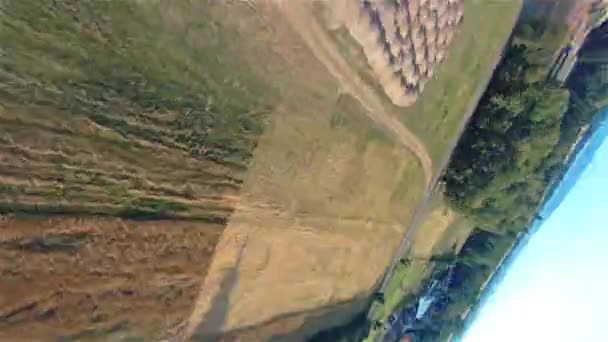 Drone Podczas Startu Lądowania Dron Crash Krajobraz Europa — Wideo stockowe