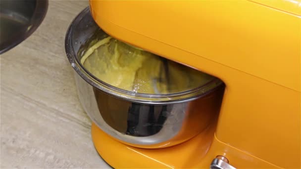 Működő Mixer Keverő Gép Konyha Konyha Stand Mixer — Stock videók