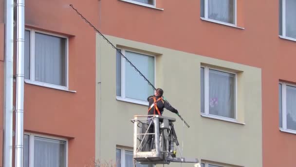 Wiosenne Sprzątanie Mieście Sprzątanie Mycie Budynku — Wideo stockowe