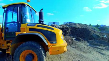 Modern Yapı Makineleri İnşaatı, Daireler