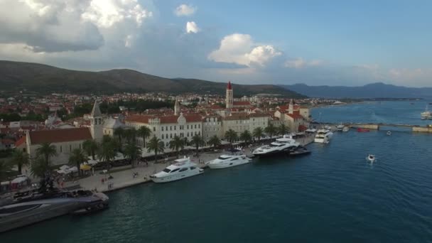 Trogir Vackra Söta Stad Kroatien Adriatiska Havet Flygfoto — Stockvideo