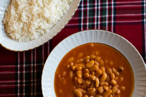 Kuru Fasulye Pilav Feijão Branco Assado Comida Turca Tradicional — Fotografia de Stock