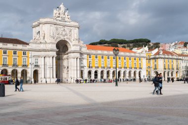 Main Square Lizbon, Praça Comercio yap