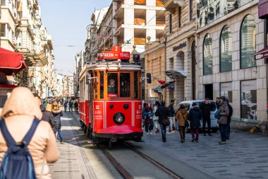 Editörden - Taksim Meydanı - Tunel tramvay, Beyoğlu, marka olduğunu