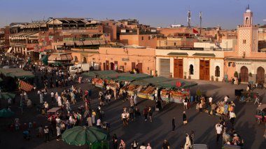 Marakeş ünlü Jamaa el Fna meydanı, Fas. Jemaa el-F