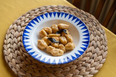 paleo kabak gnocchi