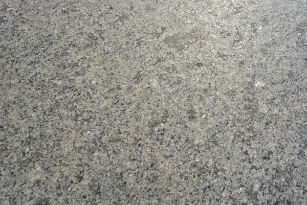 Grau Mit Schwarzen Einschlüssen Von Granitblock Granitstein — Stockfoto
