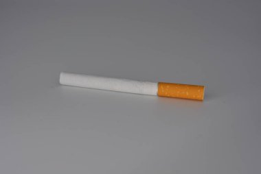 Sigara, Sigara Tütün ve sigara setleri bir beyaz arka plan, Sigara ve sağlığına zarar ile