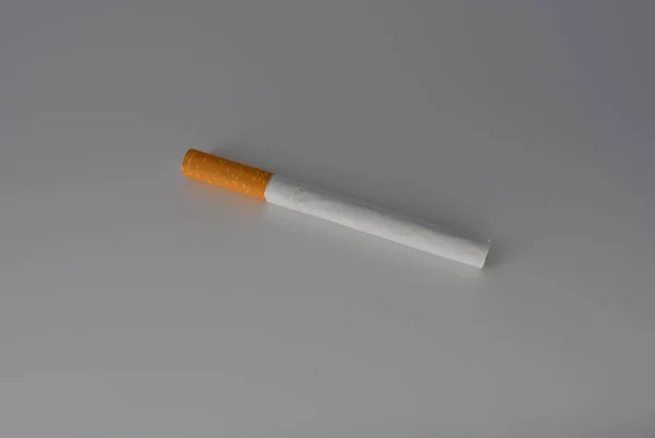 Сигареты Сигареты Табаком Наборы Сигарет Белом Фоне Курение Вред Здоровью — стоковое фото