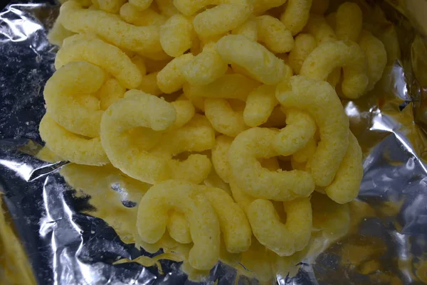 Deliciosos Palitos Milho Doce Embalagem Prata Lanche Fast Food — Fotografia de Stock