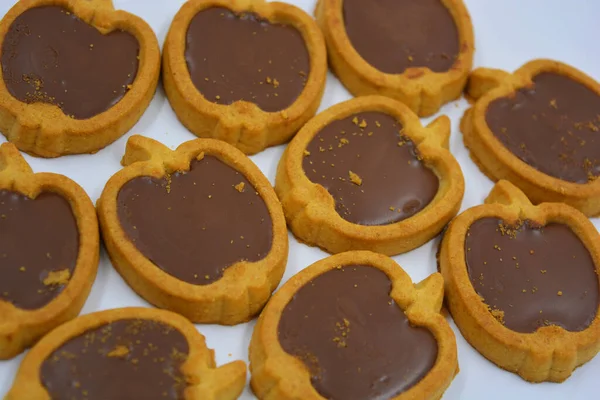 Свіже Смачне Хрустке Пісочне Печиво Горіховою Шоколадною Начинкою Всередині Печиво — стокове фото