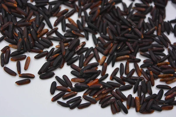 Useful Black Long Unpolished Wild Rice Sprinkled White Plate Healthy — Stock Photo, Image