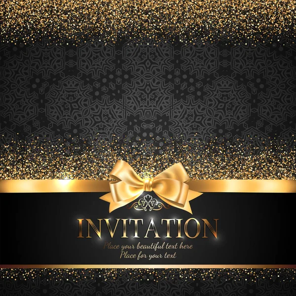 豪華な光沢のある招待状カードまたはゴールド リボン弓と繊細なパターンと黒の背景の金色グリッター バナー — ストックベクタ