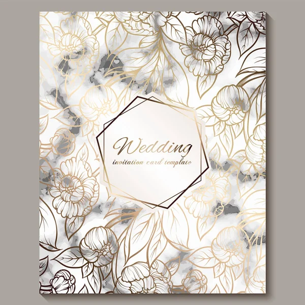 Cartões de convite de casamento luxuosos e elegantes com textura em mármore e fundo dourado brilhante. Convite de casamento moderno decorado com flores de peônia —  Vetores de Stock