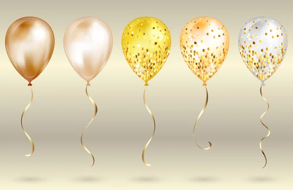 Tasarımınız için 5 parlak altın gerçekçi 3d helyum balonları ayarlayın. Parıltılı ve altın kurdeleli parlak balonlar, doğum günü partisi broşürleri, davet kartı veya bebek partisi için mükemmel dekorasyon — Stok Vektör