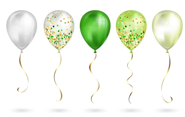 Набор из 5 блестящих зеленых реалистичных 3D-шаров для вашего дизайна. Блестящие воздушные шары с блестками и золотой лентой, идеальное украшение для праздничных брошюр, пригласительной открытки или детской вечеринки — стоковый вектор