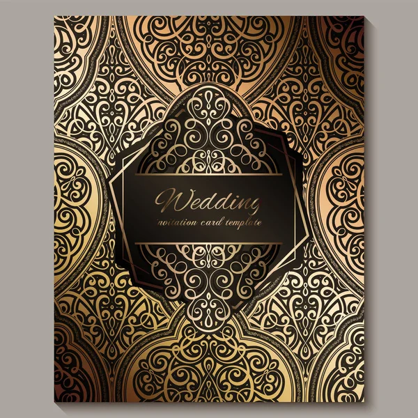 Wedding invitation card with black and gold shiny eastern and baroque rich foliage. Ornate islamic background for your design. Islam, Arabic, Indian, Dubai. — Stock Vector