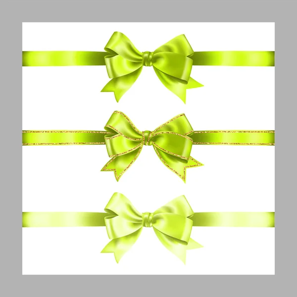 골드 반짝이 빛나는 줄무늬, 장식, 승진, 부전, 판매 또는 축하를 위해 흰색에 고립 된 벡터 일러스트 요소와 세 가지 사실적인 밝은 녹색 실크 리본 활 세트 — 스톡 벡터