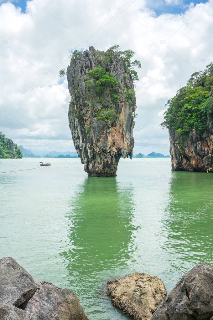 James Bond Island also call Nail Island, is a small limestone cliff, vertical stand on the sea with 20 metres high. Its diameter ranging in the top around 8 metres and bottom around 4 metres.