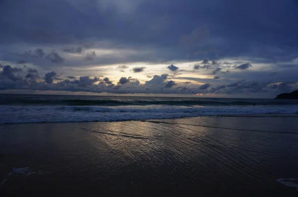 Gorgeous Coastline Stretches Glittering Sunlight Pierces Sky Karon Most Popular — Stock Photo, Image