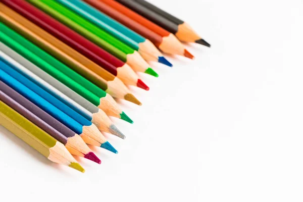 Beyaz Arka Planda Izole Edilmiş Renkli Tahta Kalemler Çizim Için Telifsiz Stok Imajlar
