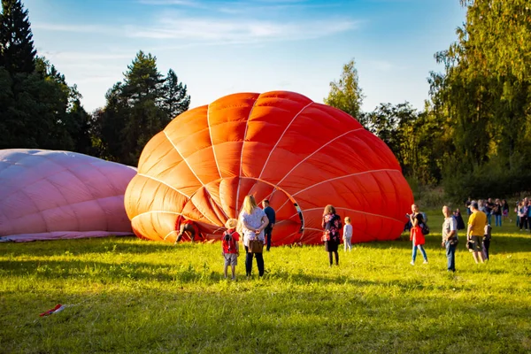 Tver Oroszország Szeptember 2019 Léggömb Fesztivál Sokszínű Hőlégballonok Égen — Stock Fotó