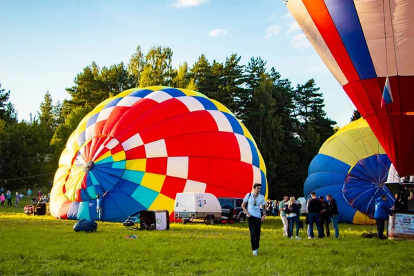 Tver ロシア 2019年 平成31年 気球祭 多色熱気球 — ストック写真