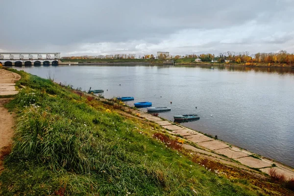 Boats Pier Autumn Cloudy Afternoon — Stock Photo, Image