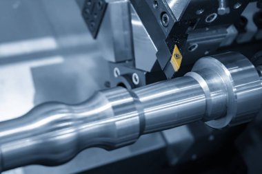 Cnc torna makinesi ya da alüminyum çubuk kesme dönüm makinenin kesici alet. Merhaba-teknoloji üretim süreci.