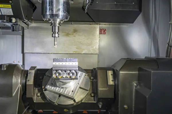 Osiowej Cnc Frezowanie Maszyny Cięcia Aluminium Części Samochodowych Technologia Procesu — Zdjęcie stockowe
