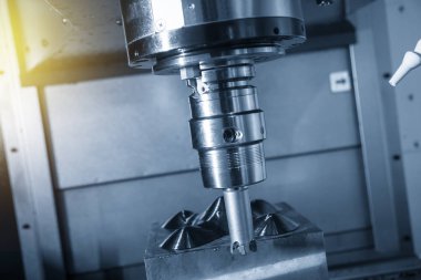 Kalıp parçası süreci dağınık olması sizin içinde dizin-güçlü RADIUS son değirmen aracı ile kesme Cnc freze tezgahı. Merhaba-teknoloji üretim süreci.