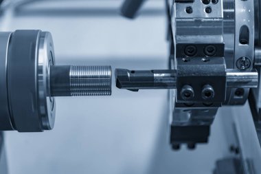 Cnc Torna veya delik delme torna makinesi.