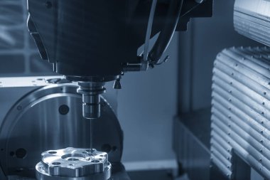 Kalıp parçası aracı sondaj sondaj Cnc freze tezgahı. Kalıp üretim süreci.