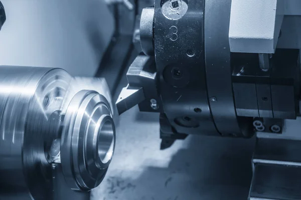 The CNC lathe machine  cutting by the facing cutter. — Stock Photo, Image