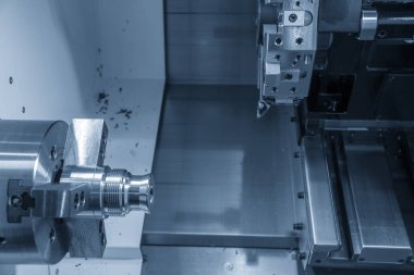 Cnc torna makinesi metal şaft atma.