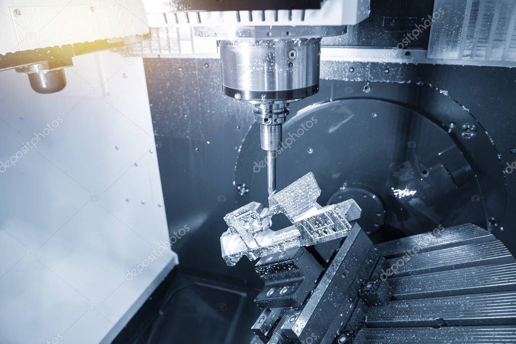 The 5-axis machining centre .