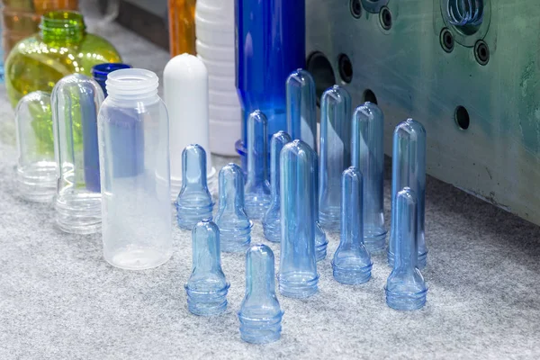 The plastic products, preform shape and bottles .