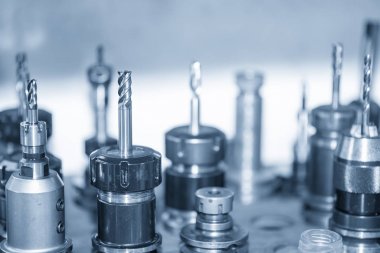 Cnc kesme aletinin çeşitli.