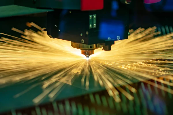 Máquina Corte Laser Fibra Cortou Placa Metal Processo Fabricação Chapas — Fotografia de Stock