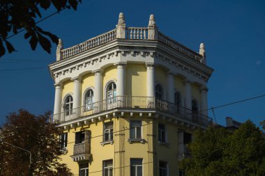 Yuzhnyi Caddesi boyunca Sovyet mimarisi