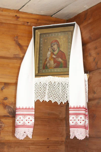 Duvardaki Rus simgesi