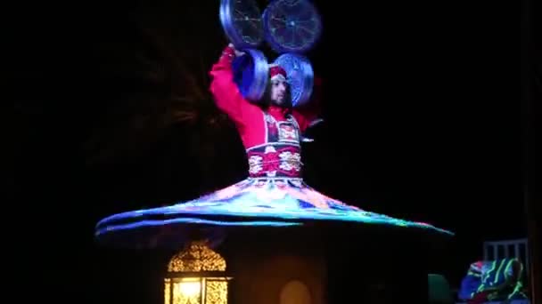 Geleneksel Mısır Dansları Dansçısı — Stok video